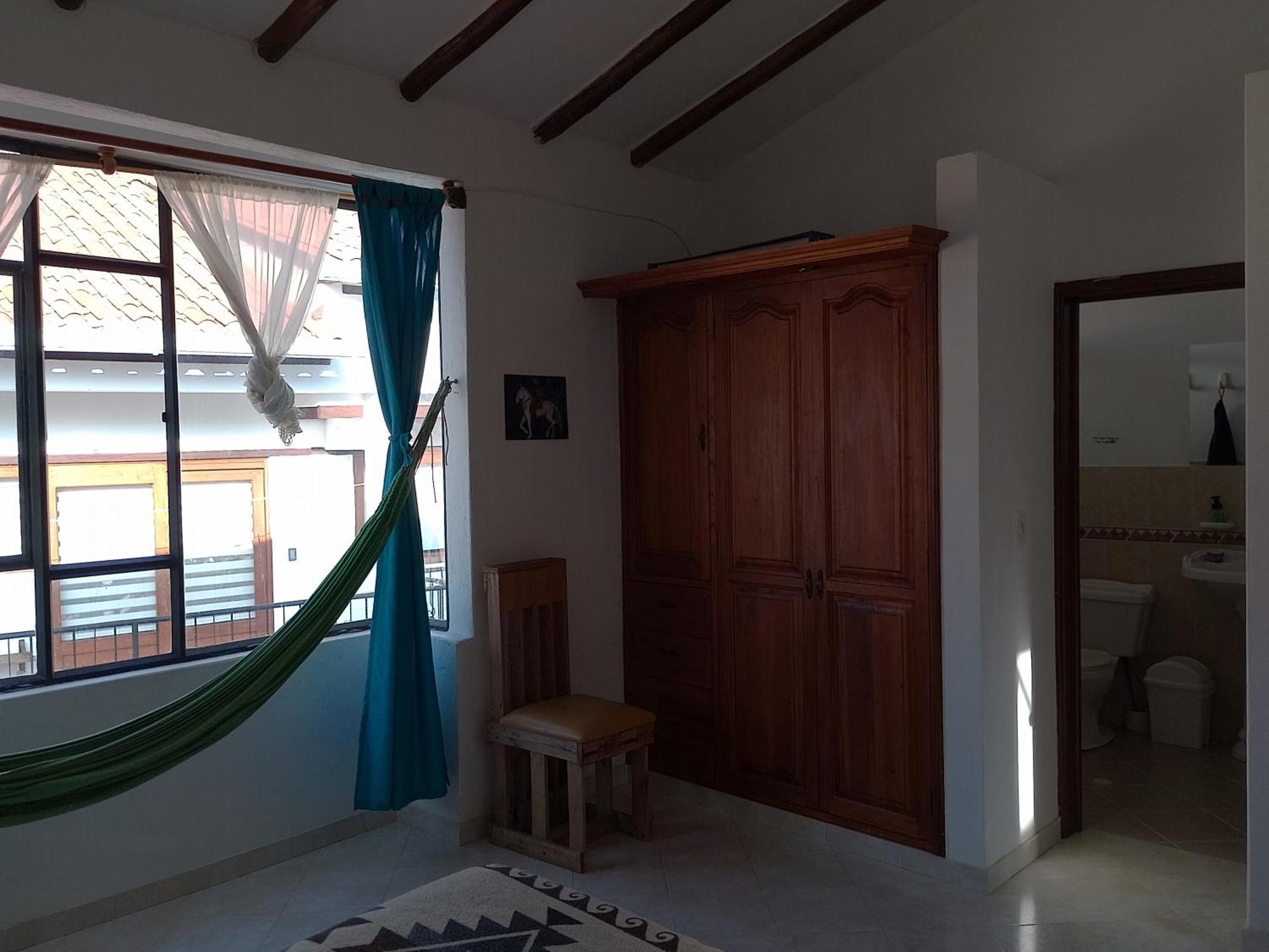Family Host Hostel 莱瓦镇 外观 照片