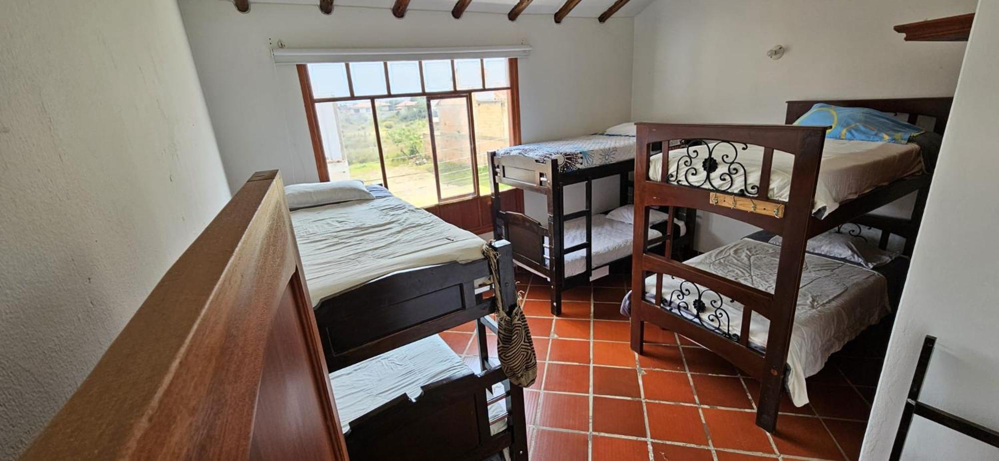 Family Host Hostel 莱瓦镇 外观 照片