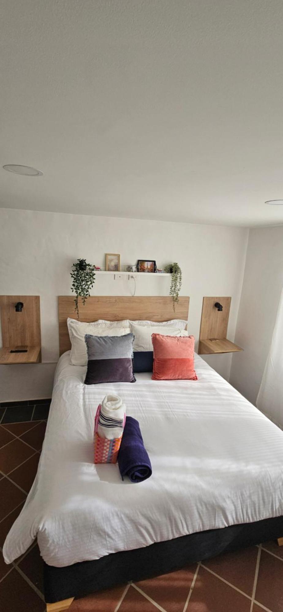 Family Host Hostel 莱瓦镇 外观 照片